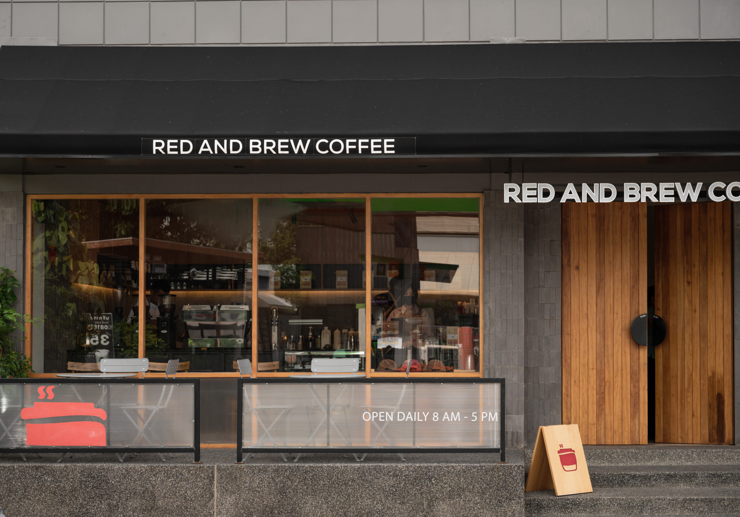 RED & BREW